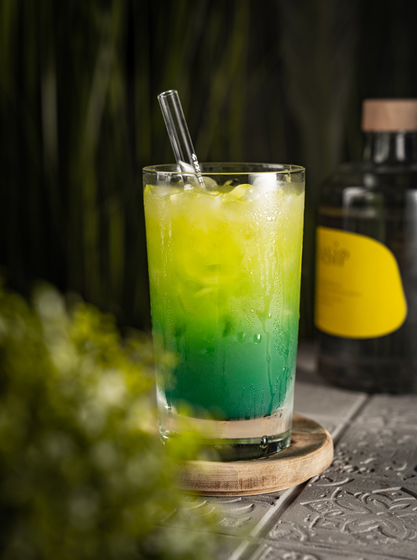 Sober Drinks - Die 50 besten Drinks aus alkoholfreien Spirituosen. Easy zubreiten und genießen! Viel mehr als nur Mocktails.